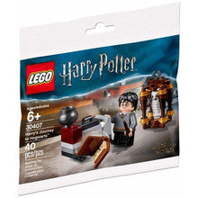 Charger l'image dans la galerie, LEGO Le Voyage de Harry Potter &agrave; Poudlard (Polybag) - 30407 - Harry Potter image